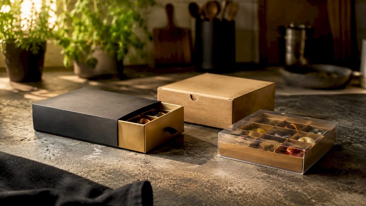 Diferentes tipos de cajas para envasar postres