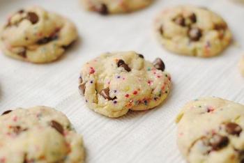 ¿sabía que la famosa galleta americana con pepitas de chocolate se creó por accidente