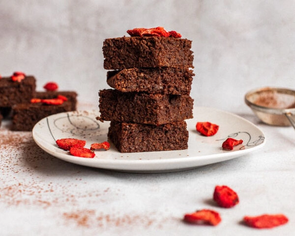 brownie de chocolate con avellanas