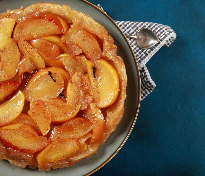 tarte tatin: la tarta de manzana al revés que cautivó al mundo del gusto gourmet