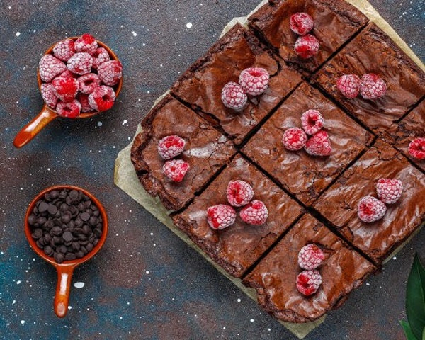 brownies de chocolate y frambuesa