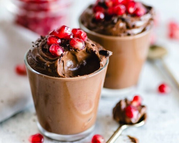 mousse de chocolate con nata montada