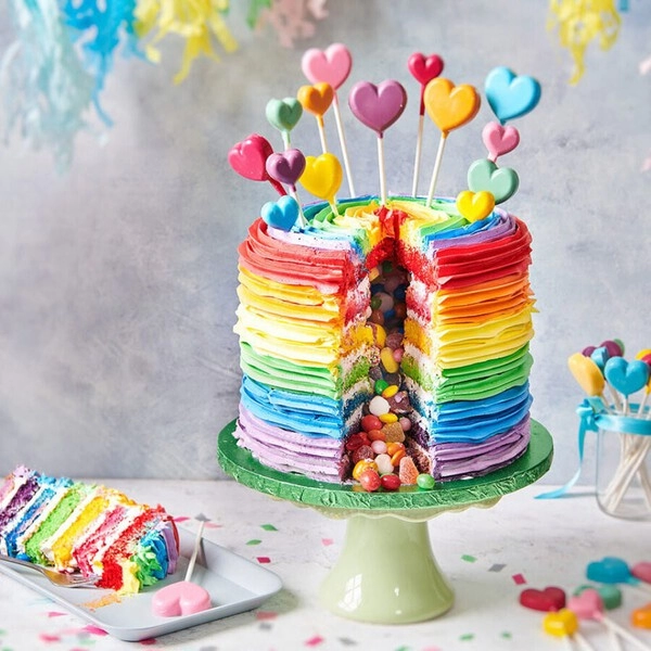 tarta piñata arco iris