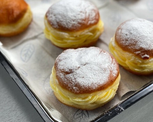 rosquillas caseras rellenas de vainilla