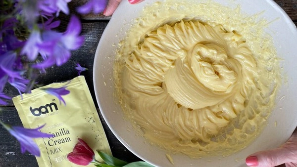 rodajas de oreo de crema de vainilla sin hornear