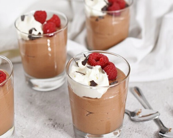 mousse de chocolate en vaso