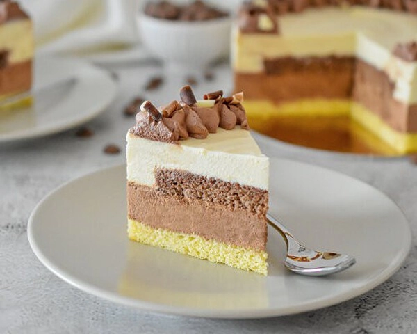 tarta de chocolate y vainilla