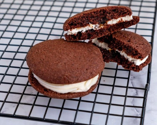 sándwiches de helado de brownie