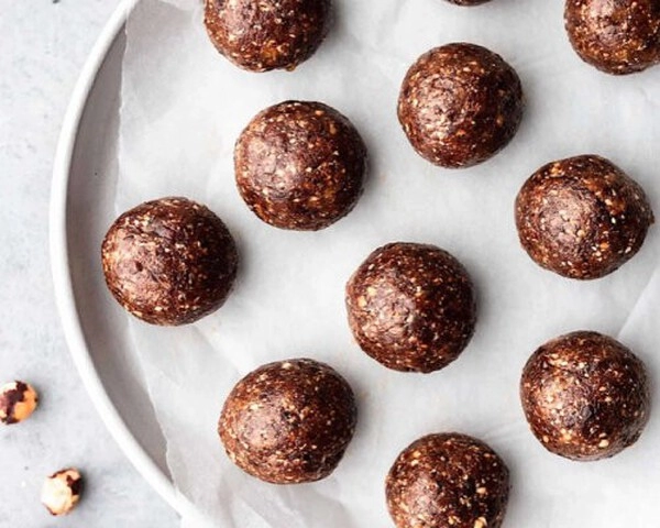 bolas de chocolate y avellanas